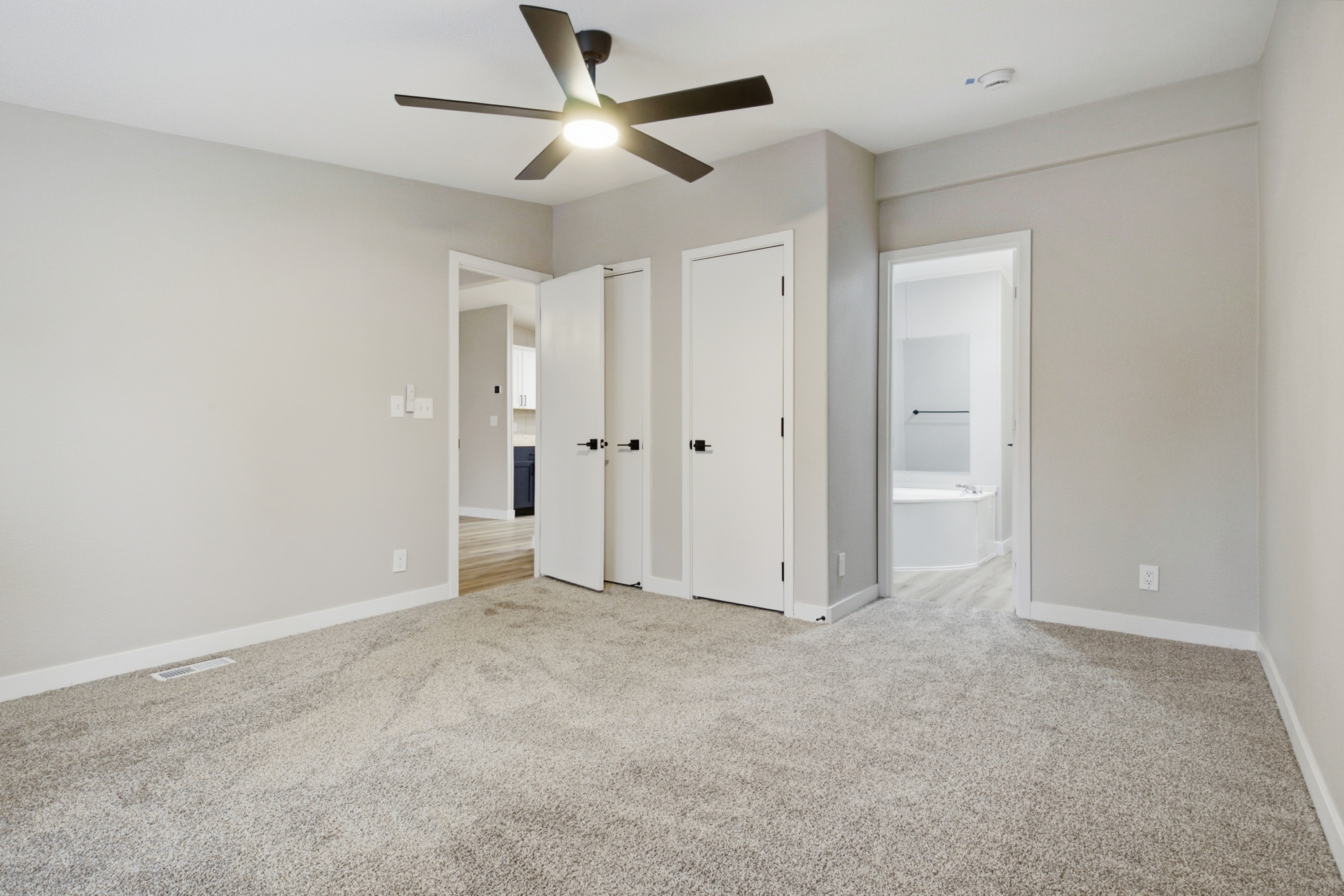 Adirondack — master suite