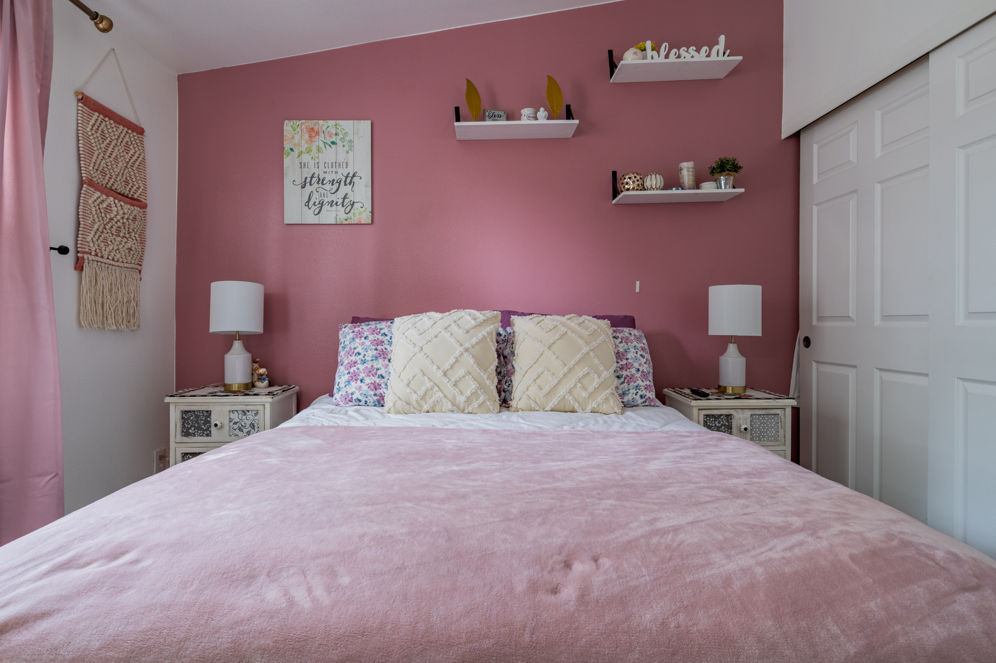 Mesa Trail — bedroom