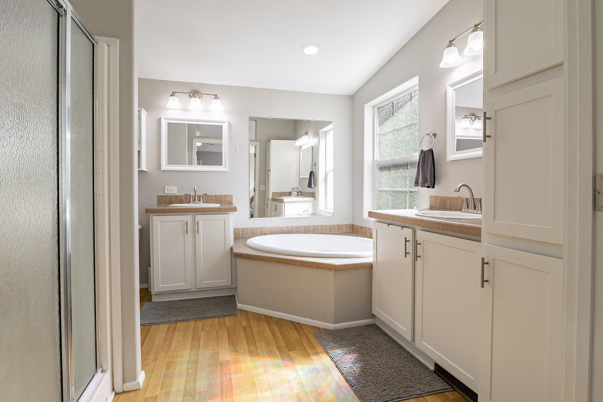 Stephen Dr — bedroom