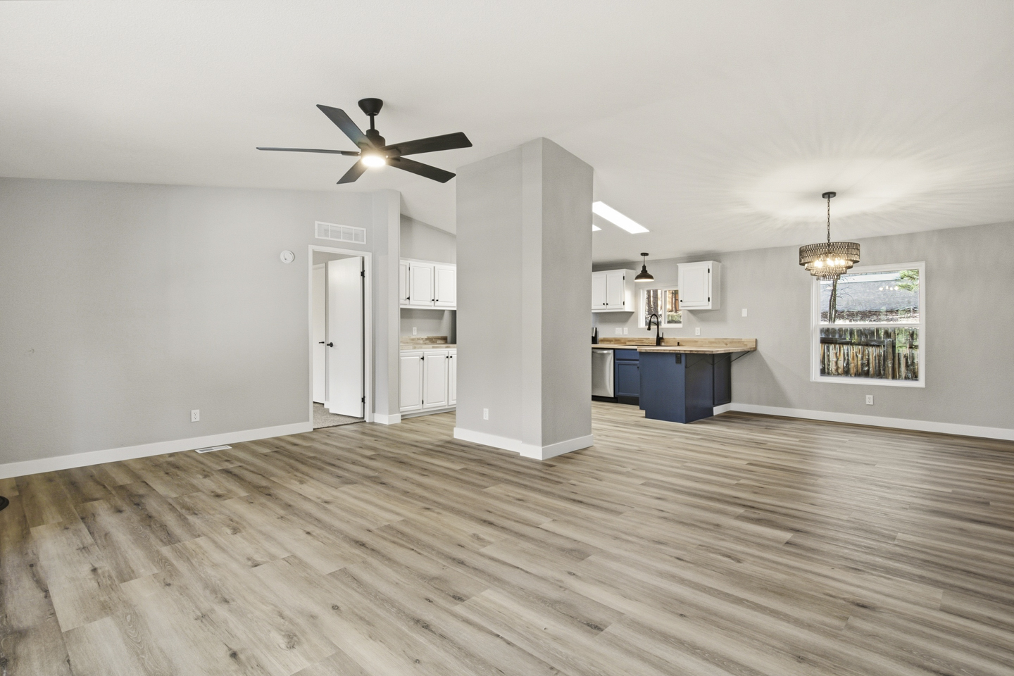 Topeka Ave — interior