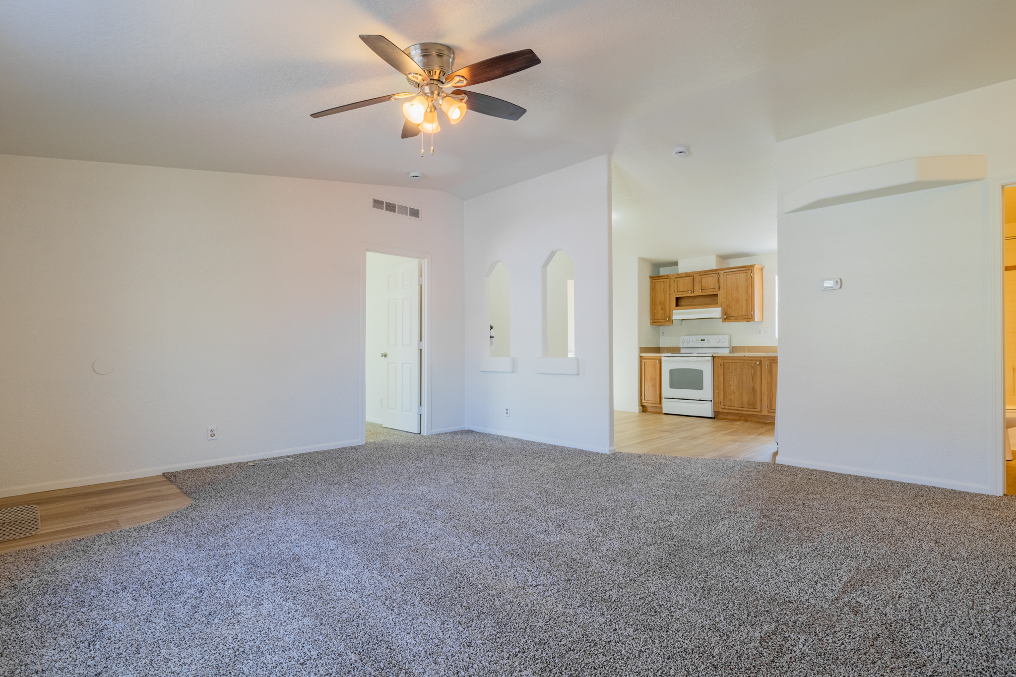 Verde St — room